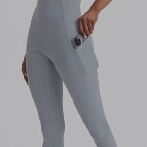 Fabletics Pure Luxe Gray Leggings 7/8 with Pockets, High Waisted, Size M/8